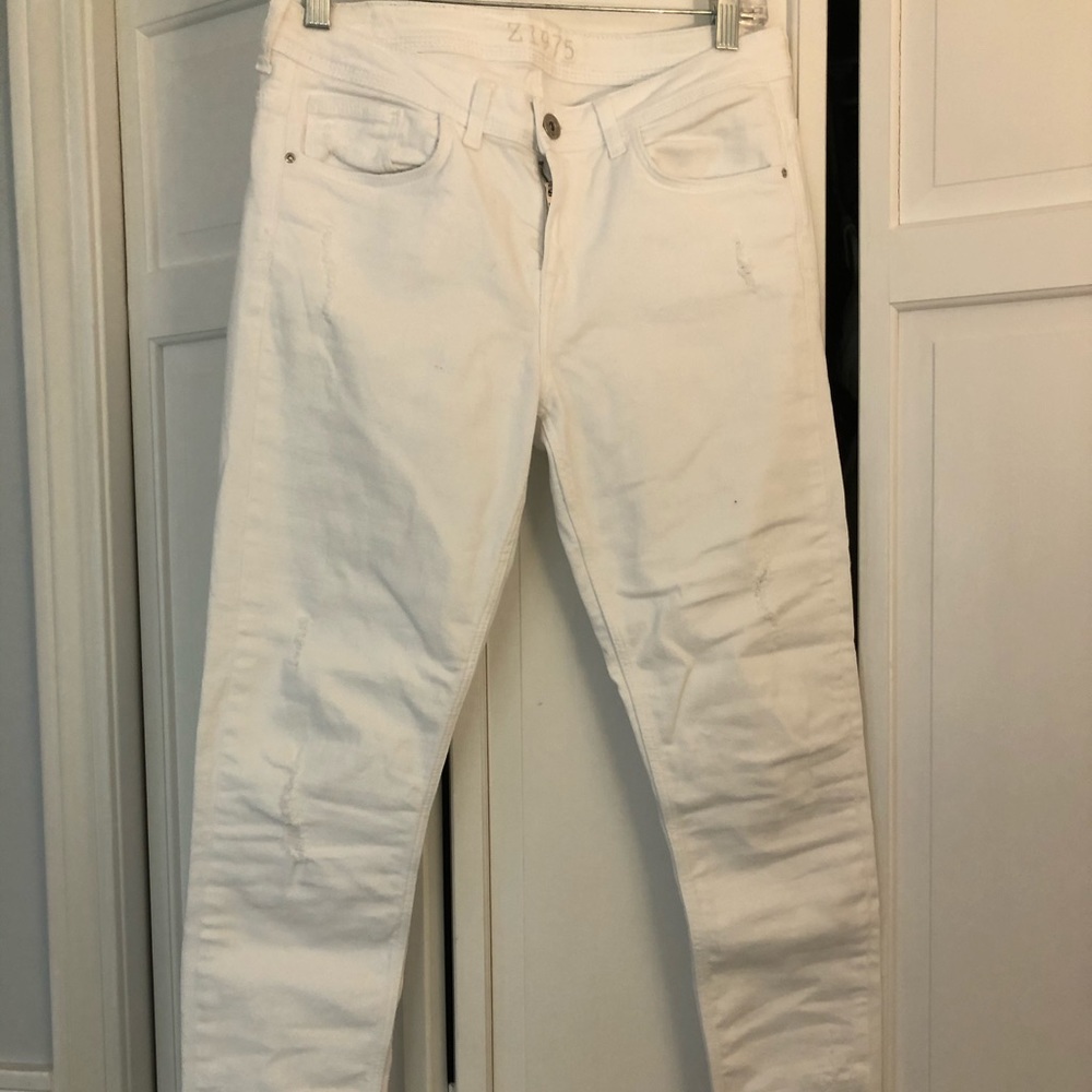 Zara white skinny jeans with ripped detail